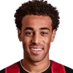 Tyler Adams headshot